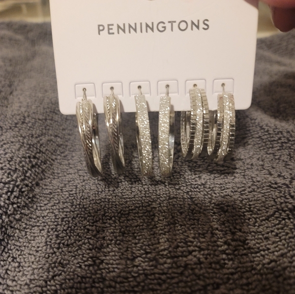 Silver Hoop Earring Set - Picture 1 of 3